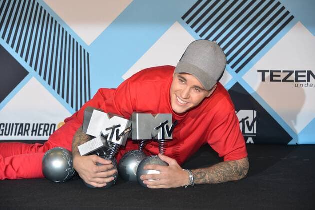 Milan, MTV Europe Music Award s (EMA) 2015, Press Room Backstage. Pictured Justin Bieber  Comi Terenghi
