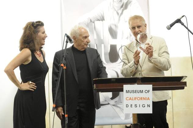 Frank Gehry FRANK GEHRY RECEIVES HENRY AWARD Los Angeles  Patrick Rideaux PicturePerfect