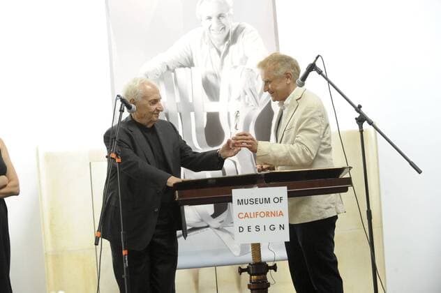 Frank Gehry FRANK GEHRY RECEIVES HENRY AWARD Los Angeles  Patrick Rideaux PicturePerfect