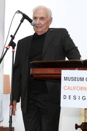 Frank Gehry FRANK GEHRY RECEIVES HENRY AWARD Los Angeles  Patrick Rideaux PicturePerfect