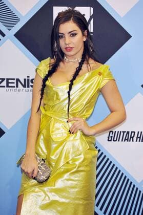 Charli XCX bei der Verleihung der MTV Europe Music Awards 2015 im Mediolanum Forum. Mailand, 25.10.2015 Foto:xA.xHübnerx xFuturexImage