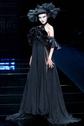 BEIJING, CHINA - OCTOBER 26: (CHINA OUT) A model showcases designs on the runway at 2016 MGPIN show during the Mercedes-Benz China Fashion Week Spring Summer 2016 at 751D.PARK on October 26, 2015 in Beijing, China.  CFP474922578