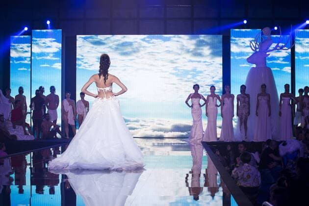 Oct. 26, 2015 - Naples, Italy, Italy - A model wears bridal gown designed by Gianni Molaro, an Italian Stylist during Tuttosposi 2015 at Mostra d Oltremare. Naples Italy - ZUMAp133