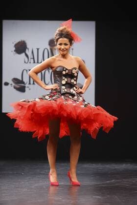Karima Charni - Modenschau: Salon du Chocolat - Paris - 27 10 2015 GwendolineLeGoff 