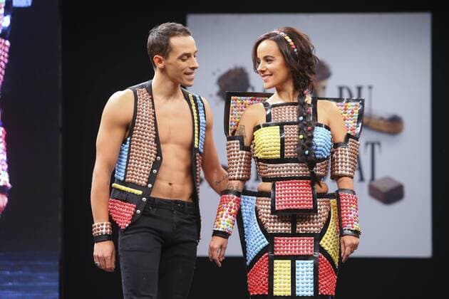 Alizee et Gregoire Lyonnet - Modenschau: Salon du Chocolat - Paris - 27 10 2015 GwendolineLeGoff 