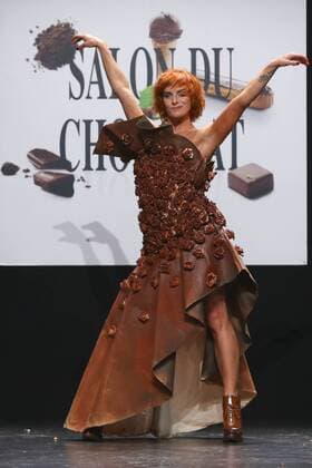 Fauve Hautot - Modenschau: Salon du Chocolat - Paris - 27 10 2015 GwendolineLeGoff 