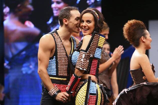 Alizee et Gregoire Lyonnet - Modenschau: Salon du Chocolat - Paris - 27 10 2015 GwendolineLeGoff 