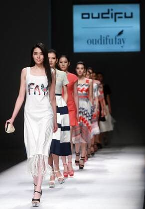 BEIJING, CHINA - OCTOBER 28: (CHINA OUT) Models showcase designs on the runway at OUDIFU & oudifufay Collection during the Mercedes-Benz China Fashion Week Spring Summer 2016 at Beijing Hotel on October 28, 2015 in Beijing, China.  CFP475027365