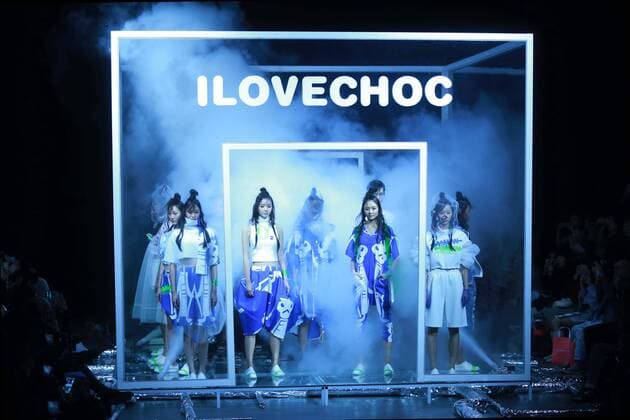 BEIJING, CHINA - OCTOBER 28: (CHINA OUT) ModelS showcase designs on the runway at ILOVECHOC Collection during the Mercedes-Benz China Fashion Week Spring Summer 2016 at 751D.PARK on October 28, 2015 in Beijing, China.  CFP475027921