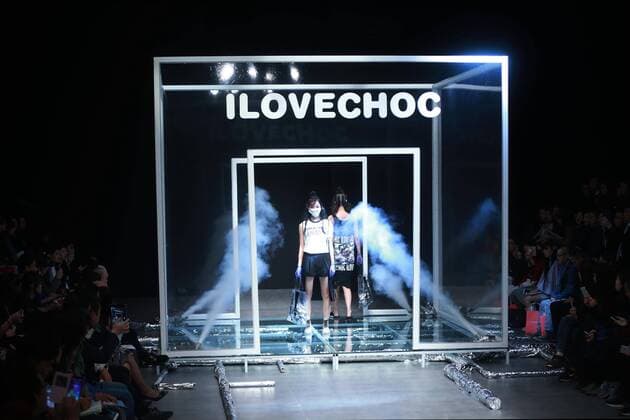 BEIJING, CHINA - OCTOBER 28: (CHINA OUT) ModelS showcase designs on the runway at ILOVECHOC Collection during the Mercedes-Benz China Fashion Week Spring Summer 2016 at 751D.PARK on October 28, 2015 in Beijing, China.  CFP475027928