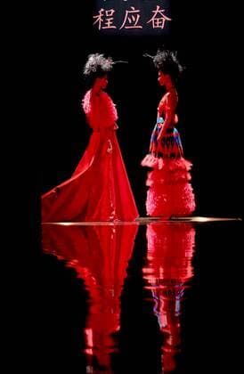 (151029) -- BEIJING, Oct. 29, 2015 -- Models present creations at Silk Road Star Cheng Yingfen Collection show during the China Fashion Week in Beijing, capital of China, Oct. 29, 2015. ) (yxb) CHINA-BEIJING-FASHION WEEK (CN) ChenxJianli 