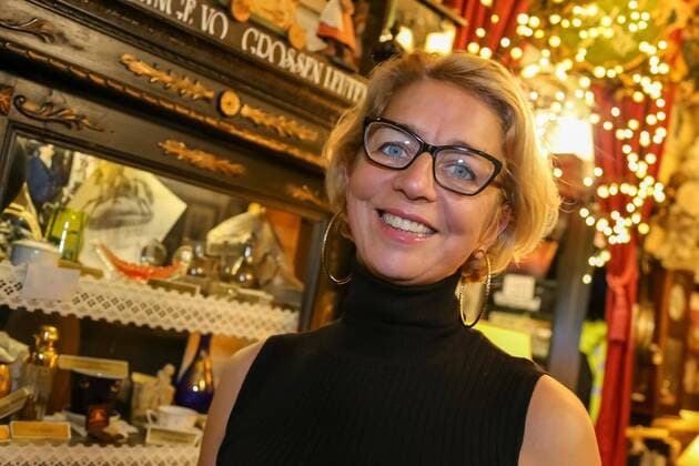 28.10.2015, Marchfelderhof Deutsch-Wagram, TIERSCHUTZKALENDER 2016, Präsentation v. Wiener Tierschutzhaus im Bild: Emese Hunyady -Portrait