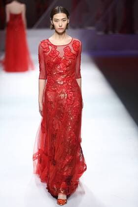 BEIJING, CHINA - OCTOBER 29: (CHINA OUT) A model showcases designs on the runway at GaryWat Qu Tingnan Collection during the Mercedes-Benz China Fashion Week Spring Summer 2016 at Beijing Hotel on October 29, 2015 in Beijing, China.  CFP475107433
