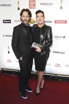 Falk-Willy Wild und Katy Karrenbauer bei der Verleihung der Goldenen Bild der Frau 2015 im Stage Operettenhaus. Hamburg, 29.10.2015 Foto:xU.xGlockmannx xFuturexImage