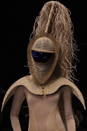 Oct. 30, 2015 - Jakarta, Indonesia - A model wears design by Rinaldi A Yunardi during the Jakarta Fashion Week 2016 at Senayan City. The accessory resembled of recycled paper are packed into the ropes and fiber fabrics and elements metal.dengan theme The Lady Warrior Jakarta Indonesia - ZUMAp133