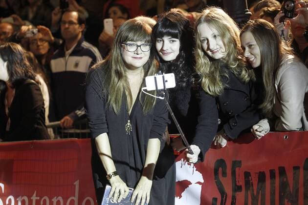Spanish film director Isabel Coixet with the fans during the 60th Seminci. October 31,2015.  (20151031137)