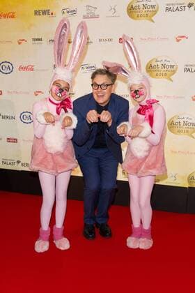 Rolf Scheider - Verleihung des Act Now Jugend Award im Friedrichstadt-Palast Berlin am 02.11.2015. Verleihung Act Now Jugend Award