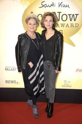 Dagmar Frederic und Tochter Maxie Renner beim Act Now Jugend Award 2015 im Friedrichstadt-Palast. Berlin, 02.11.2015 Foto:xFredericx xFuturexImage
