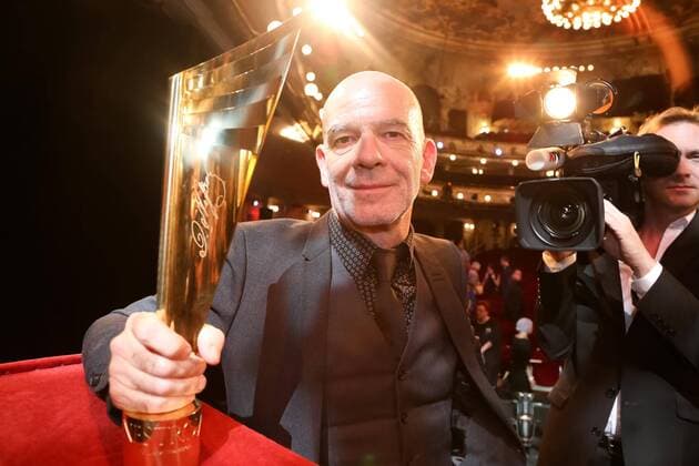 02.11.2015, Wiener Ronacher, NESTROY VERLEIHUNG 2015, Gala-Abend zum Theaterpreis im Bild: Martin Wuttke -Bester Schauspieler