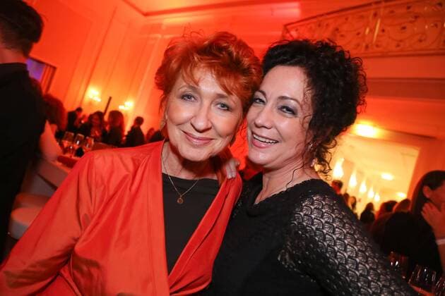 02.11.2015, Wiener Ronacher, NESTROY VERLEIHUNG 2015, Gala-Abend zum Theaterpreis im Bild: Bigi Fischer, Barbara Wussow -AfterShow