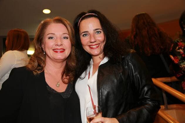 Ö Kabarettpreis Wien, Urania, 03. 11. 2015 Gabriela BENESCH, Nadja MALEH