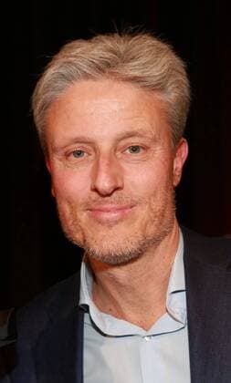 Ö Kabarettpreis Wien, Urania, 03. 11. 2015 Florian SCHEUBA