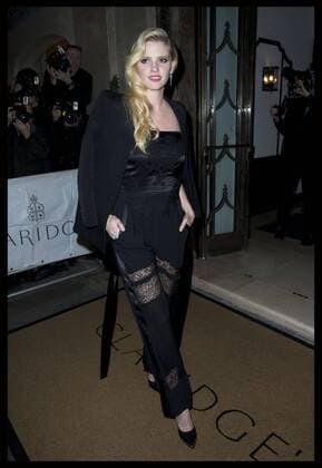 . 03 11 2015. London, United Kingdom. Lara Stone arriving at the Harper s Bazaar Women of the Year awards.  xStephenxLockx xi-Imagesx IIM-11339-0059