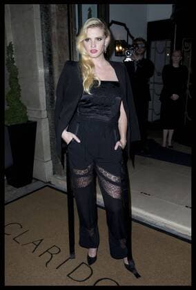 . 03 11 2015. London, United Kingdom. Lara Stone arriving at the Harper s Bazaar Women of the Year awards.  xStephenxLockx xi-Imagesx IIM-11339-0060