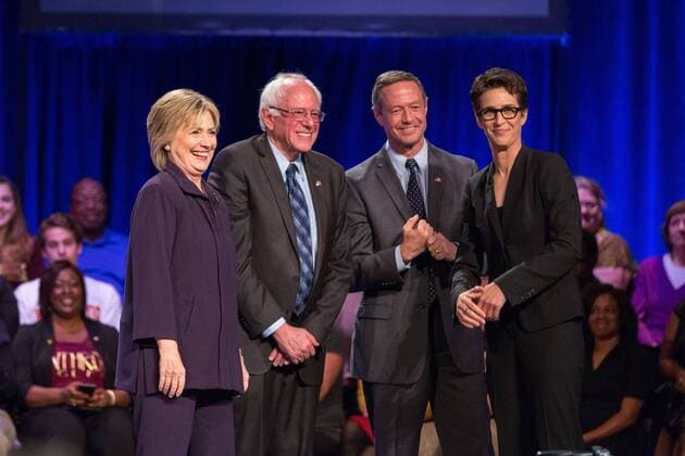 Nov. 6, 2015 - Rock Hillary Rodham Clinton, SC, United States of America - Democratic presidential candidates Hillary Rodham Clinton, Senator Bernie Sanders and former Gov. Martin O Malley stand with MSNBC host Rachel Maddow following the First in the South Candidates Forum in the Byrnes Auditorium at Winthrop University November 6, 2015 in Rock Hill, South Carolina. Rock Hillary Rodham Clinton United States of America - ZUMAe02_ USA: Forum der demokratischen Präsidentschaftskandidaten