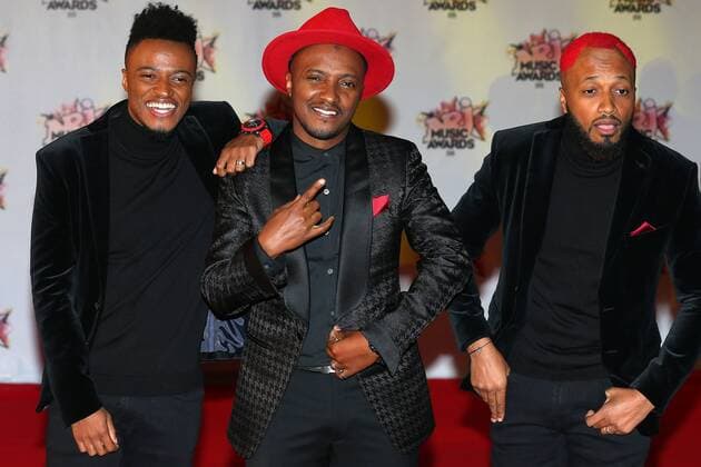 202409 Francois Glories Starface 2015-11-07 Cannes France Cérémonie des NRJ Music Awards 2015. Arrivées. M Roumbaba, Saïd ( Soprano )  Copyright: xFrancoisxGloriesx xStarfacex STAR_202409_010