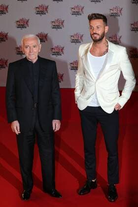 202409 Francois Glories Starface 2015-11-07 Cannes France Cérémonie des NRJ Music Awards 2015. Arrivées. Aznavour, Charles; Pokora, Matt ( M Pokora )  Copyright: xFrancoisxGloriesx xStarfacex STAR_202409_022