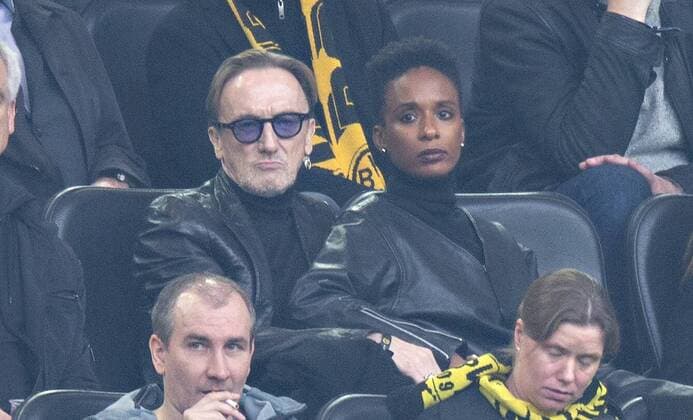 Dortmund, 08.11.2015, Signal-Iduna-Park Marius Müller-Westernhagen mit seiner Freundin Lindiwe Suttle - Borussia Dortmund - FC Schalke 04