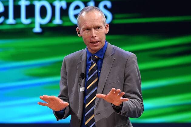 Deutscher Umweltpreis 2015 am 08.11.2015 im Colosseum Theater in Essen Der schwedische Resilienzforscher und Preisträger Prof. Dr. Johan Rockström während der Preisverleihung zum Deutschen Umweltpreis. xRx