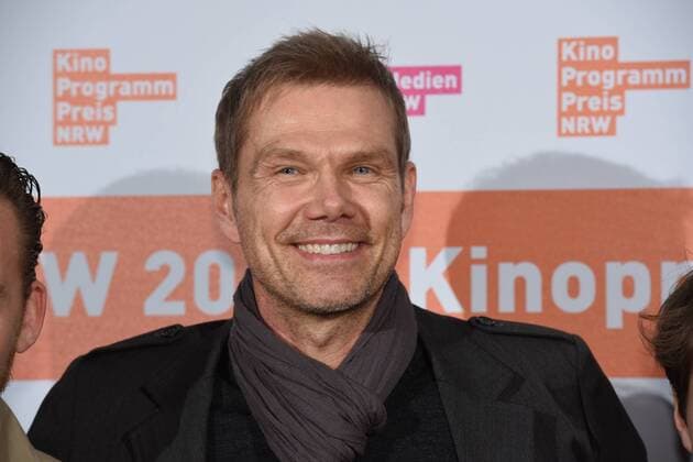 Der Regisseur Sven Unterwaldt posiert am 09.11.2015 in Köln vor der Verleihung des Kino Programm Preis NRW.