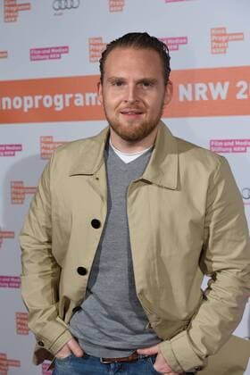 Schauspieler Axel Stein posiert am 09.11.2015 in Köln vor der Verleihung des Kino Programm Preis NRW.