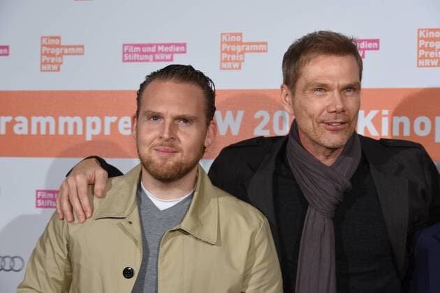 Schauspieler Axel Stein, Regisseur Sven Unterwaldt, l-r, posieren am 09.11.2015 in Köln vor der Verleihung des Kino Programm Preis NRW.