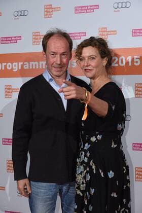Schauspieler Ulrich Noethen und Margarita Broich posiert am 09.11.2015 in Köln vor der Verleihung des Kino Programm Preis NRW.