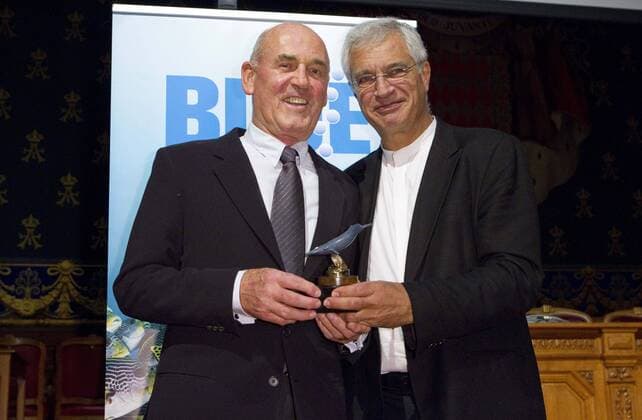 Monaco, Monte Carlo - November 09, 2015: Prizegiving Gala at Blue Monaco 2015, a Global Film Festival and Conservation Summit with Academy Award Winning Filmmaker Louie Psihoyos and Dieter Paulmann from Okeanos Foundation Prizegiving Gala at Blue Monaco 2015, a Global Film Festival and Conservation Summit Blue Monaco Global Filmfestival - Preisverleihung