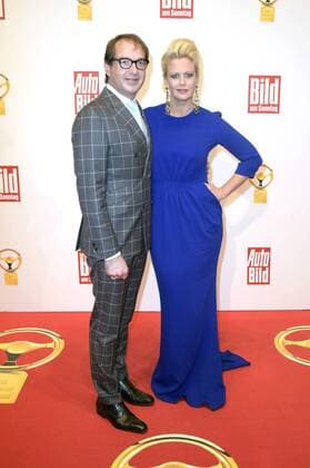 Alexander Dobrindt und Barbara Schöneberger bei der Verleihung des Goldenen Lenkrads 2015 im Berliner Axel-Springer-Haus. Berlin, 10.11.2015 Foto:xFredericx xFuturexImage