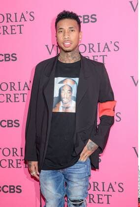 November 11 , 2015 - New York, NY - Tyga. 2015 Victoria s Secret Fashion Show Pink Carpet. AdMedia ADMEDIA_adm_pinkcarpet_cs_031 AdMedia SIPA 1511120207  MarioxSantoro AdMedia SIPA