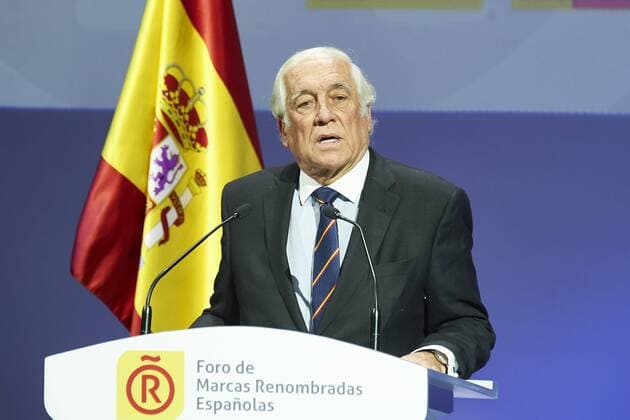 Nov. 12, 2015 - Madrid, Spain - Carlos Espinosa de los Monteros attend the acreditations ceremony for honorary Spain Brand Ambassadors at the BBVA Headquarter on November 12, 2015 in Madrid, Spain. Madrid Spain  - ZUMAg15_ Spanisches Königspaar bei Preisverleihung in Madrid