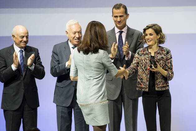 Edurne Pasaban during the 6th edition of the collecting badges to the new ambassadors fees Marca España in his 6th edition at BBVA City in Madrid, November 12, 2015.  (20151112036) Spanisches Königspaar bei Preisverleihung in Madrid