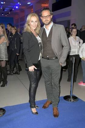 Caroline Beil mit Freund Philipp Sattler bei der Verleihung des 17. Medienpreises der Kindernothilfe im DRIVE Volkwagen Forum. Berlin, 13.11.2015 Foto:xFredericx xFuturexImage