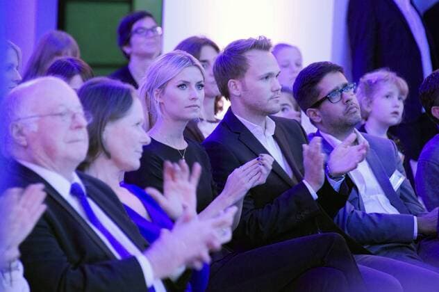 Norbert Blüm, Christina Rau und Lena Gercke bei der Verleihung des 17. Medienpreises der Kindernothilfe im DRIVE Volkwagen Forum. Berlin, 13.11.2015 Foto:xFredericx xFuturexImage