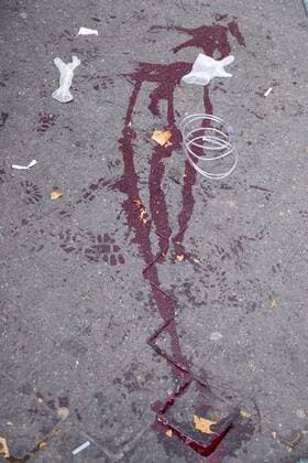 Frankreich, Paris, France, Paris, 14 november 2015. The day after the terroristic attacks on Bataclan theater and restaurants a day of national mourning was anounced.  51662956 Terroranschläge in Paris - Musikclub Bataclan