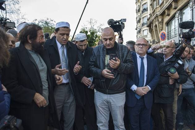 BATACLAN 15 11 2015 L imam de Drancy, Hassen Chalghoumi Gedenken an die Opfer der Terroranschläge in Paris - 15 11 2015 PierreCharlier Panoramic 