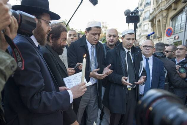BATACLAN 15 11 2015 L imam de Drancy, Hassen Chalghoumi Gedenken an die Opfer der Terroranschläge in Paris - 15 11 2015 PierreCharlier Panoramic 