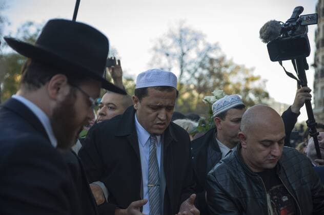 BATACLAN 15 11 2015 L imam de Drancy, Hassen Chalghoumi Gedenken an die Opfer der Terroranschläge in Paris - 15 11 2015 PierreCharlier Panoramic 