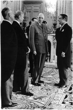 Aug. 5, 2014 - French President Charles De Gaulle Facing Sargent Shriver, U.S. Ambassador to France, during Reception, Paris, France, 1968  - ZUMAg14