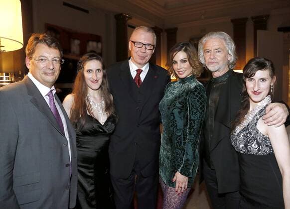 Dr. Stephan Fanderl, Daniela Reichert, Ludger Pistor, DanyMichalski, Dr. Hermann Buehlbecker, Melanie Reichert bei der Exclusiven Vernissage des LAMBERTZ FINE ART Kalenders 2016 - La Dolce Vita im Hotel de Rome, Berlin. 17.11.2015